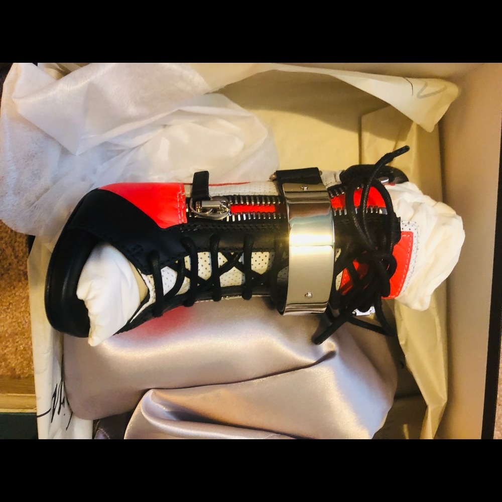 Authentic Giuseppe Bootie